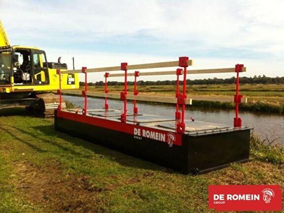 Pontoon